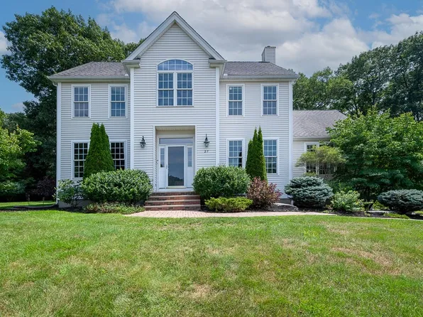 27 Rockwell Dr, Shrewsbury, MA 01545