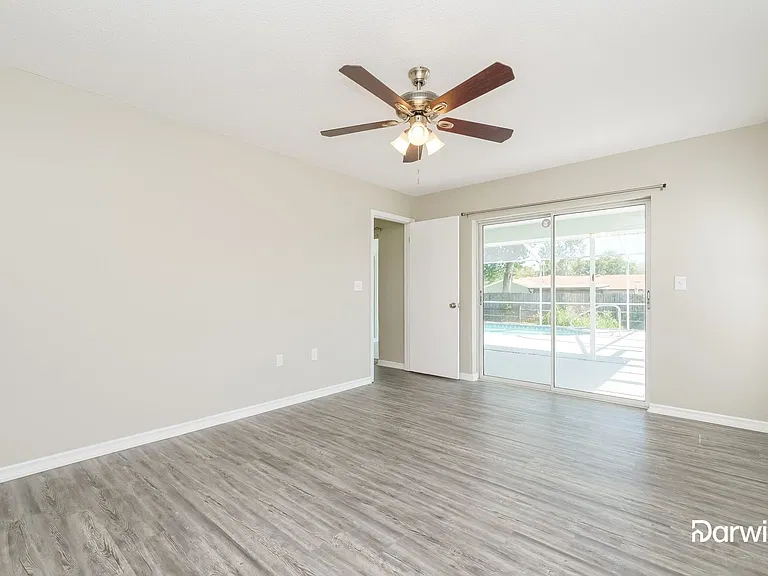 10061 Blackburn St — Photo 7
