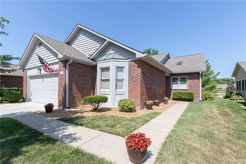 6960 Steinmeier Dr photo 1