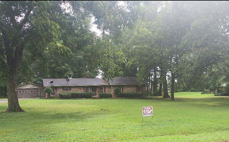 1st image of 4871 Hillsdale Dr