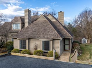 1006 Amber Ridge Rd, Charlottesville, VA 22901