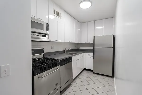 Rented by Siba Management Inc. | media 5