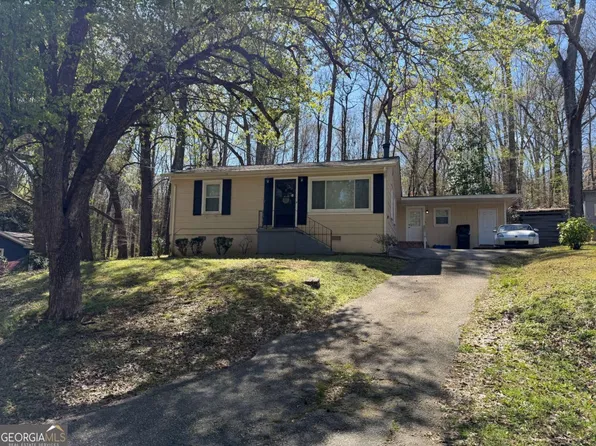5143 Pinecrest Dr SW, Covington, GA 30014