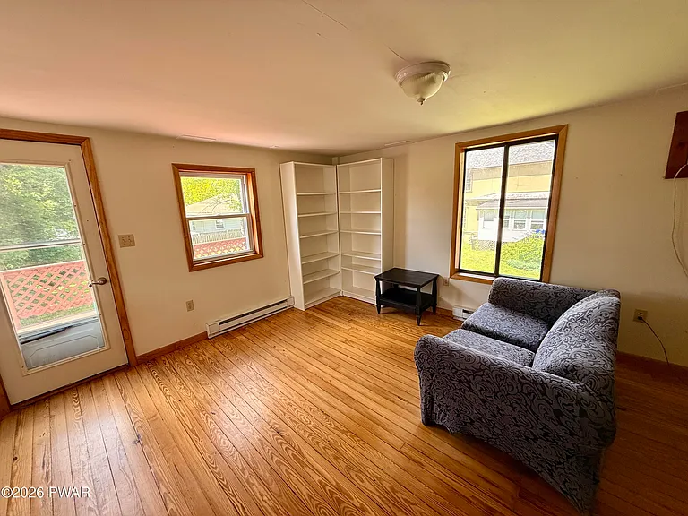 203 E Ann St #R — Photo 7