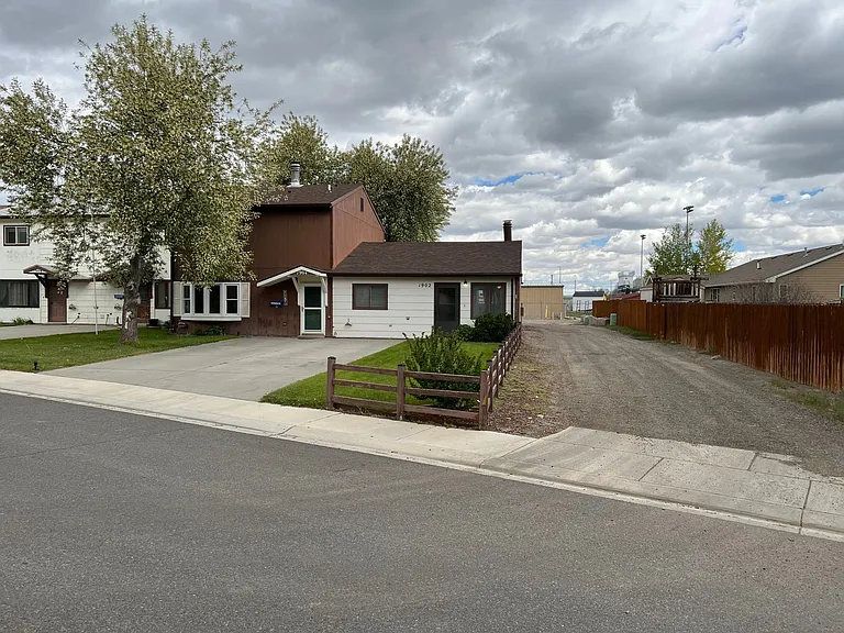 1902 Prairie Rd — Photo 30