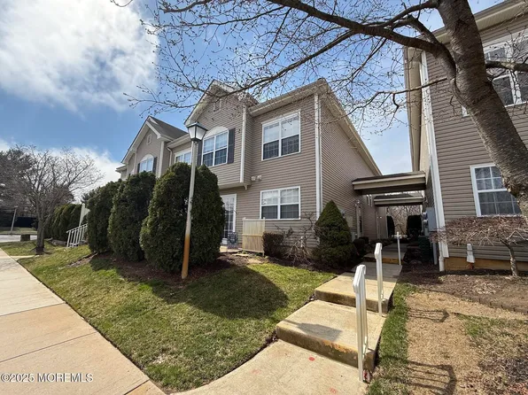 3203 Kapalua Court, Freehold, NJ 07728