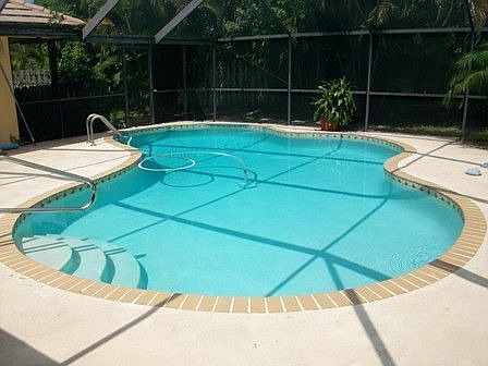 Screened Private Pool