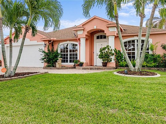 3rd image of 4931 SW 21st Pl