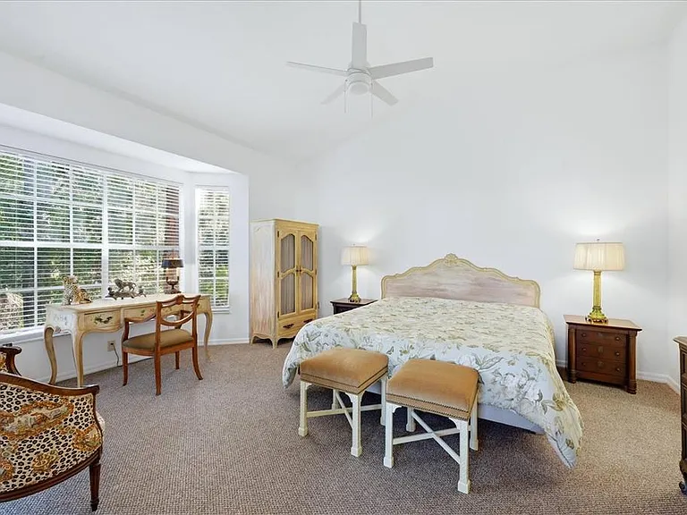 7630 Whitebridge Gln — Photo 14
