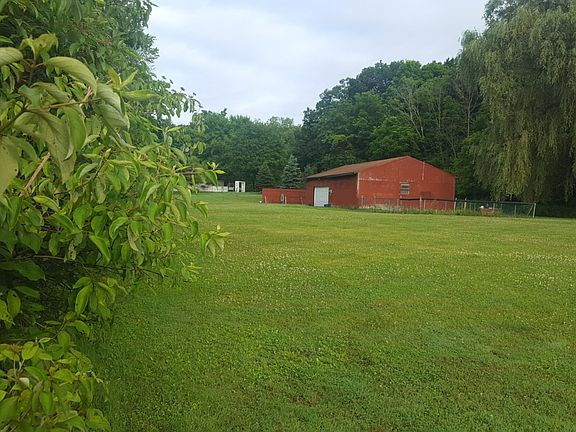 4th image of 5700 Stow Rd