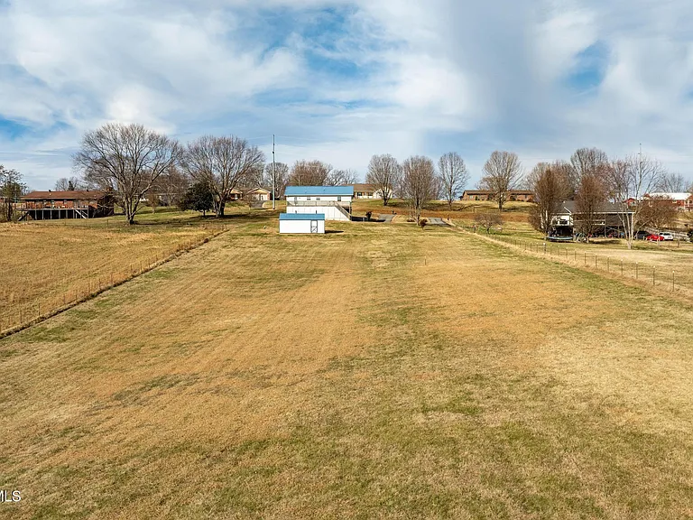133 Paynetown Rd — Photo 31