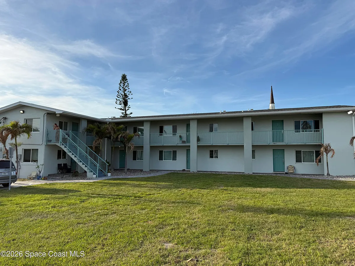 Building Photo - 888 S Atlantic Ave #5