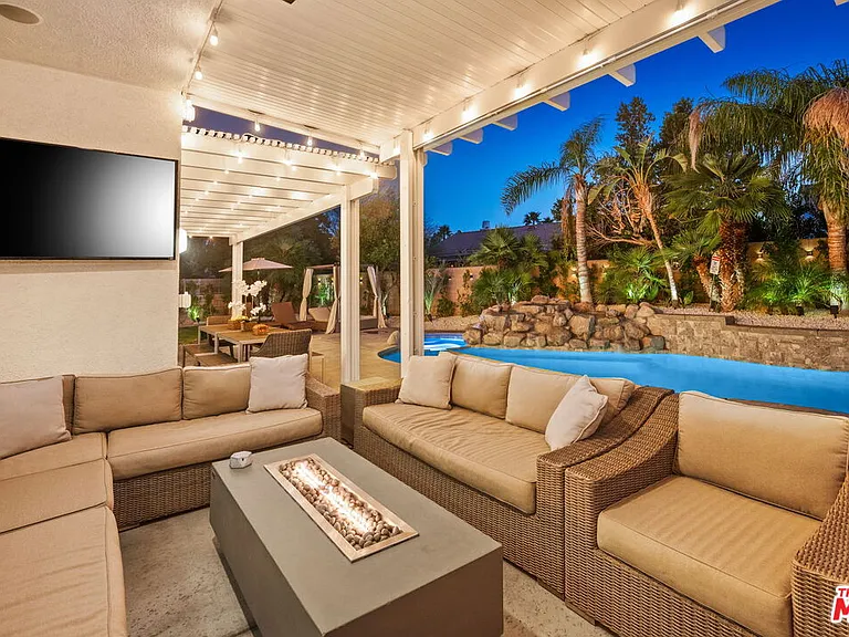 1083 E Circulo San Sorrento Rd — Photo 68