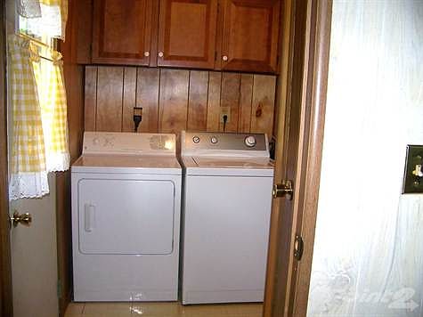 Laundry Room\nWasher/Dryer Included