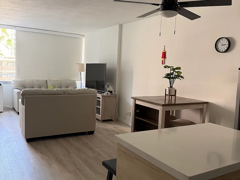 435 Seaside Ave #203 — Photo 16