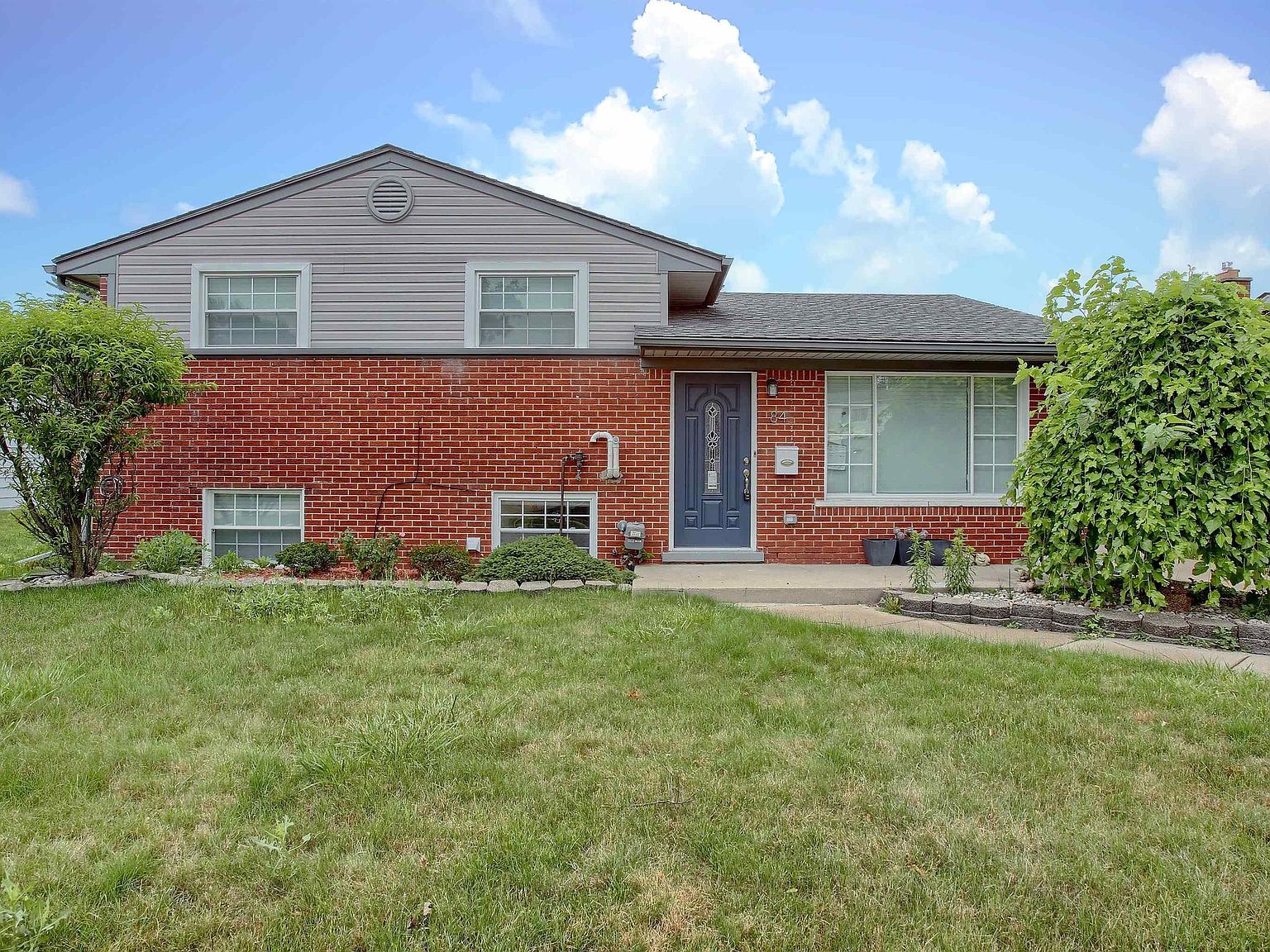 84 Robertson St, Mount Clemens, MI 48043 Zillow