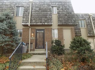 3390 Montavesta Rd, Lexington, KY 40502