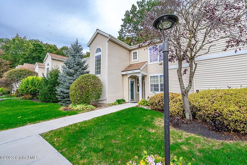 2nd image of 5004 S Forest Point Drive