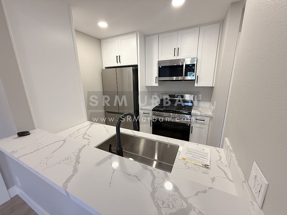 1st image of 3909 Florida St APT 112