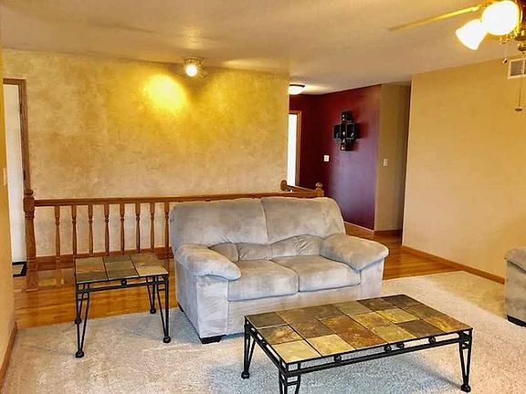 2nd image of 12684 Brentwood Ct