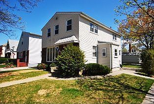 1st image of 8063 268th St