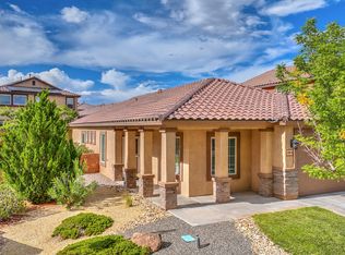 400 Loma Linda Loop NE, Rio Rancho, NM 87124