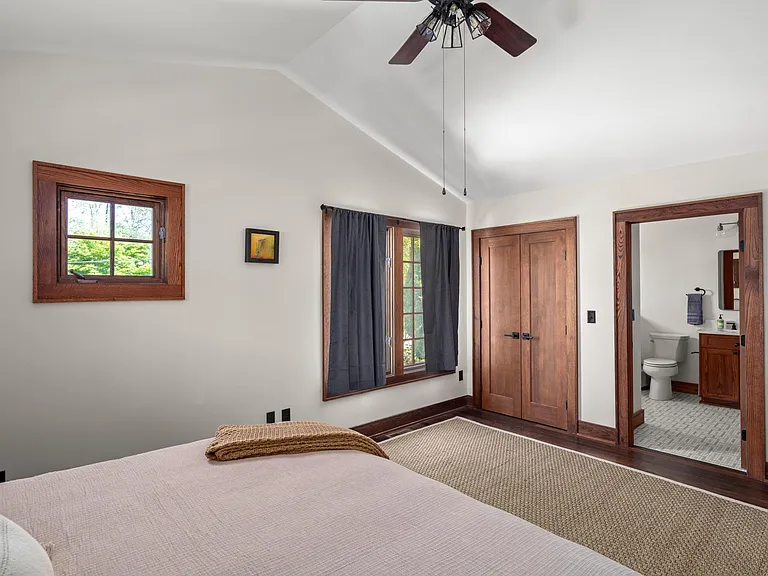 87 Kenilworth Rd #B — Photo 11