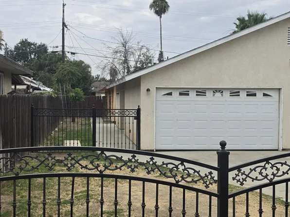 820 Smith St #B, Bakersfield, CA 93307