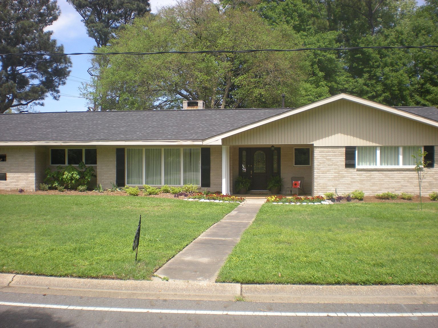 2214 Emerson St, Monroe, LA 71201 Zillow