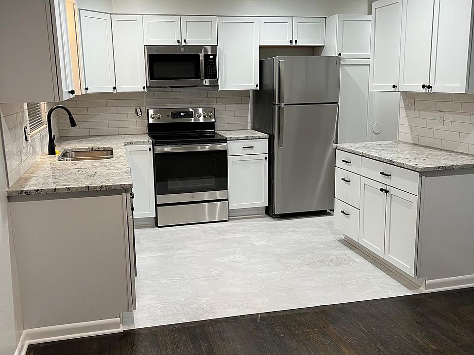 1st image of 4103 1st St #4103