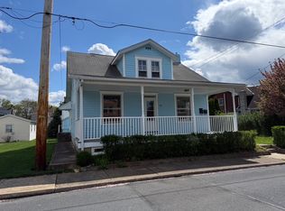 105 N Walnut St, Hummelstown, PA 17036