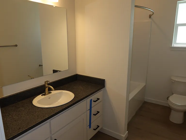 723 Elkins Way SE — Photo 36