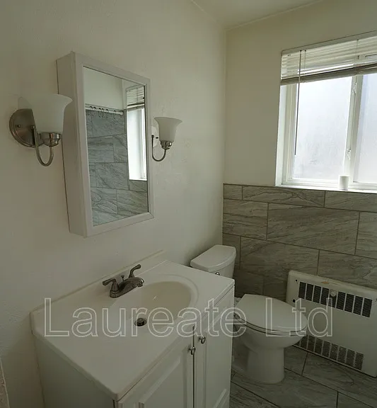 3901 E 5th Ave — Photo 9