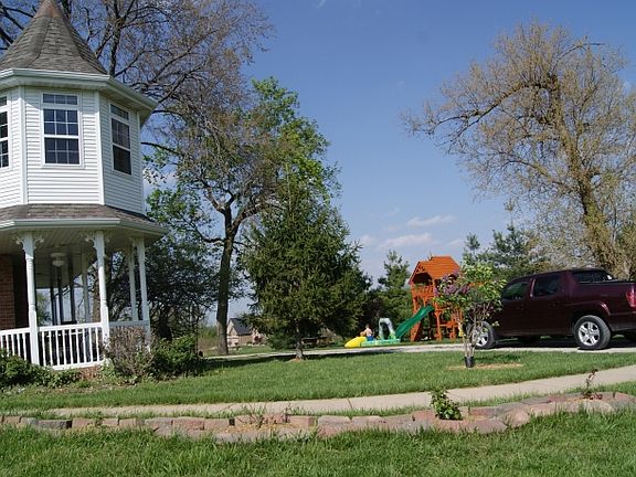 playhouse/ obervation tower