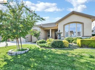 596 Valmore Pl, Brentwood, CA