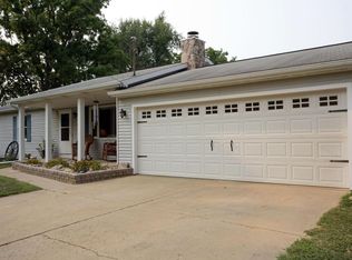 8221 Parker Rd, Laingsburg, MI 48848