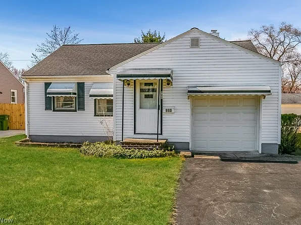 980 Woodstock Rd, Eastlake, OH 44095