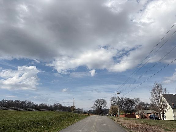 4th image of 2451 Lockmiller Rd