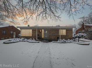 5377 Casmere Ave, Warren, MI 48092
