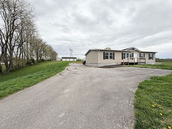 2nd image of 25684 Watauga Rd