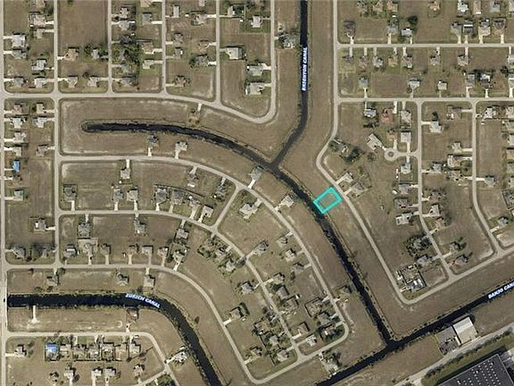 5th image of 1306 NE 19th Pl