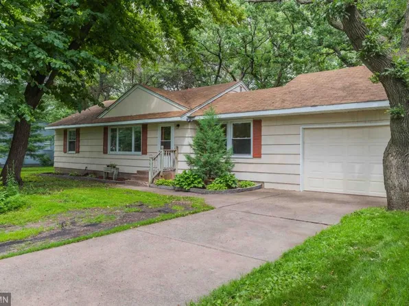 9069 Jackson St NE, Blaine, MN 55434