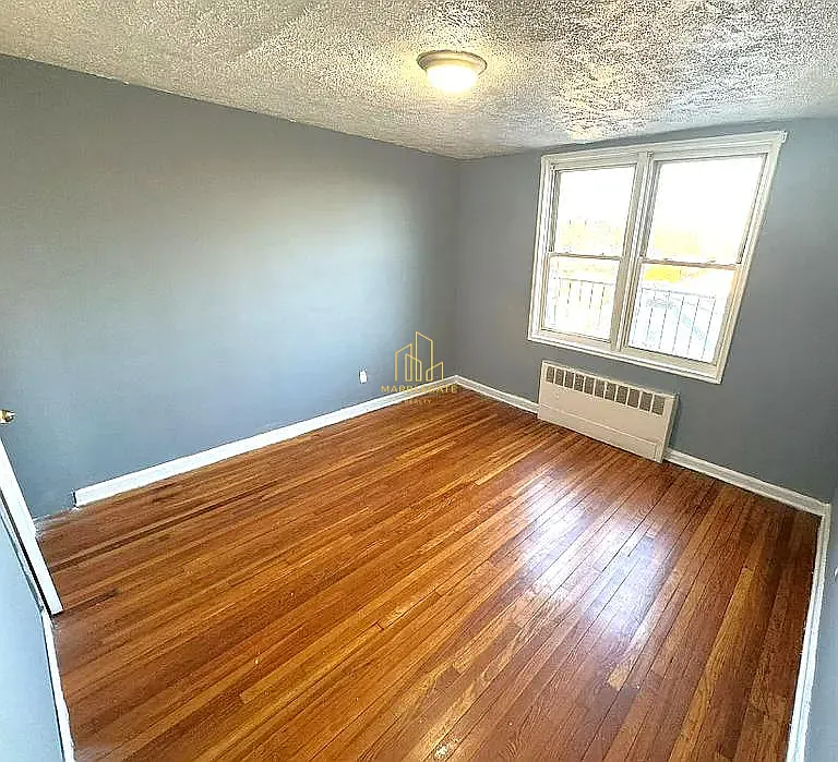 Building Photo - 103 Chancellor Ave #A133