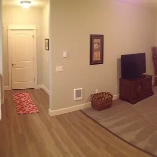 Riverbend Apartments — Photo 14