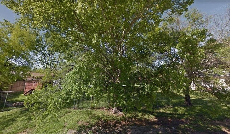 1st image of 4301 Beal St Lot H