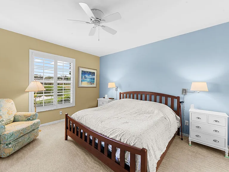 4201 Sawgrass Point Dr #102 — Photo 14