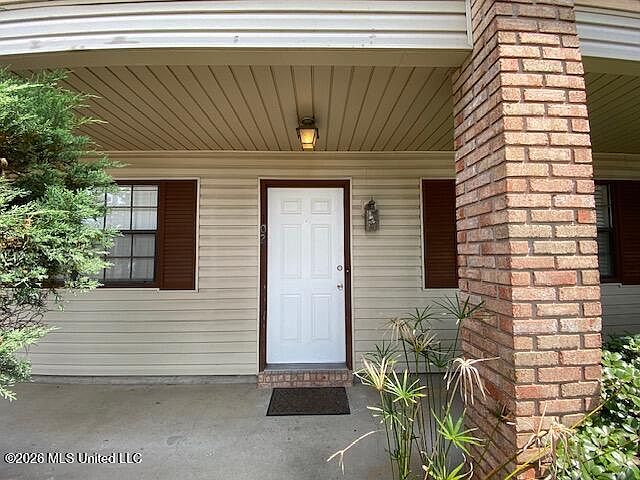 1st image of 2510 Pass Rd APT 102