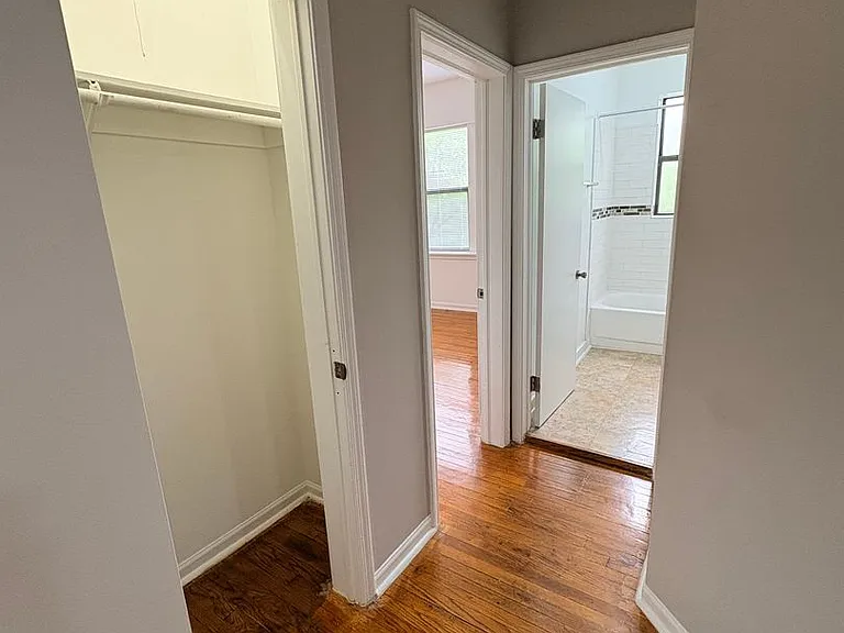 4945 W Monroe St — Photo 5