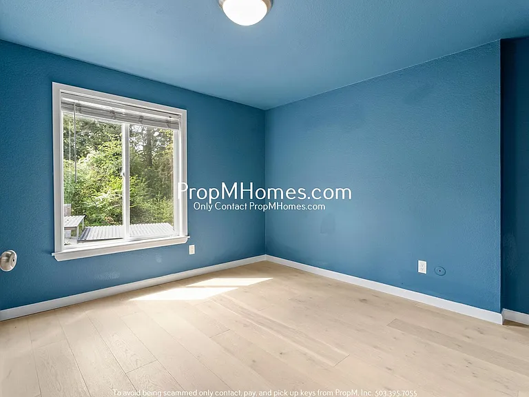 7937 SW 40th Ave #E — Photo 18