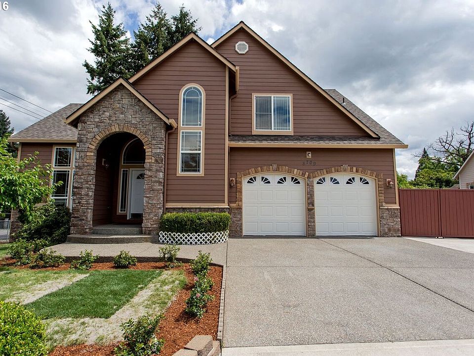 1st image of 8709 NE 23rd Ct